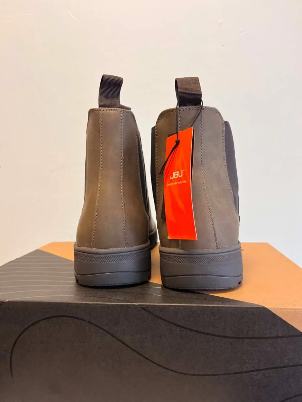 JBU by Jambu Men's Kerry Dark Brown Chelsea Boots Size 9 - P1